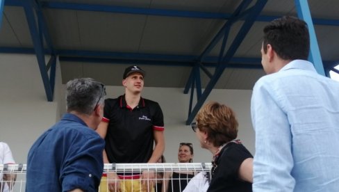 SVE SVOJE VELIKE POBEDE I PORAZE DOŽIVEO SAM U KONJIČKOM SPORTU! Nikola Jokić se oglasio nakon trijumfa svog konja SVE SVOJE VELIKE POBEDE I PORAZE DOŽIVEO SAM U KONJIČKOM SPORTU! Nikola Jokić se oglasio nakon trijumfa svog konja