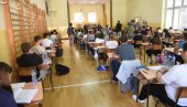 ZAVRŠENO PRIJAVLJIVANJE ZA TREĆI TEST NA MALOJ MATURI: Najviše đaka, njih 42 odsto, izabralo geografiju