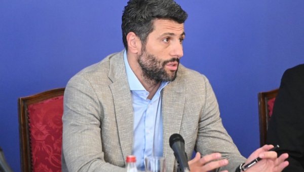 ОД СПОРТА ДО ФОЛКЛОРА ЗА СВЕ ГЕНЕРАЦИЈЕ У центру града се током викенда одржава манифестација Београдски дани породице ОД СПОРТА ДО ФОЛКЛОРА ЗА СВЕ ГЕНЕРАЦИЈЕ У центру града се током викенда одржава манифестација Београдски дани породице