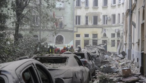 „ZAPAD SHVATA DA GUBI“: Poljski novinar: Pretvoriće Ukrajinu u spaljenu zemlju, pre nego što se to dogodi „ZAPAD SHVATA DA GUBI“: Poljski novinar: Pretvoriće Ukrajinu u spaljenu zemlju, pre nego što se to dogodi