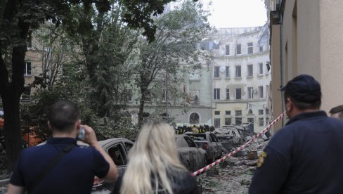 NA MALTI PREGOVARAJU O UKRAJINSKOM PLANU ZA MIR, BEZ RUSIJE: Učestvuje više od 65 zemalja - Moskvi nije stigao poziv NA MALTI PREGOVARAJU O UKRAJINSKOM PLANU ZA MIR, BEZ RUSIJE: Učestvuje više od 65 zemalja - Moskvi nije stigao poziv