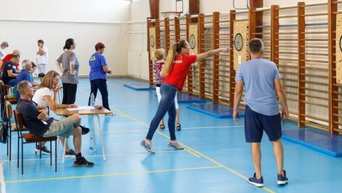 ПРАВА ПРОМОЦИЈА СПОРТА: Ада домаћин олимпијаде радника Војводине ПРАВА ПРОМОЦИЈА СПОРТА: Ада домаћин олимпијаде радника Војводине