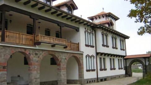 ALBANCI UPALI CRKVU SPC NA KiM: Eparhija Raško-prizrenska podnela prijavu protiv zbog nasilnog upada u crkvu