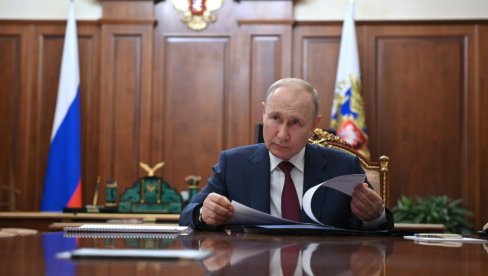 PUTIN SE SASTAO SA GENERALOM HEFTAROM: Razgovarali o situaciji u Libiji i regionu