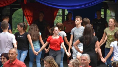 VEK I PO PETROVDANSKOG SABORA: Tradicionalni skup u sredu u Krupnju VEK I PO PETROVDANSKOG SABORA: Tradicionalni skup u sredu u Krupnju