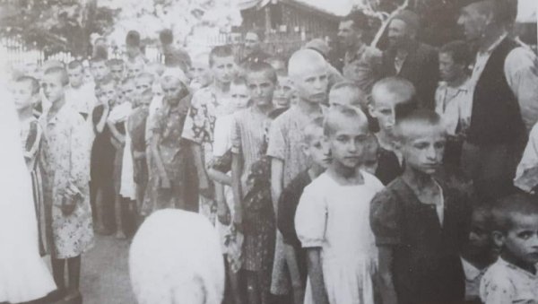 УБИЈАЊЕМ ДЕЦЕ УСТАШЕ ХТЕЛЕ ДА НАС ЗБРИШУ: У Приједору се данас обележава дан сећања на најмлађе жртве НДХ УБИЈАЊЕМ ДЕЦЕ УСТАШЕ ХТЕЛЕ ДА НАС ЗБРИШУ: У Приједору се данас обележава дан сећања на најмлађе жртве НДХ