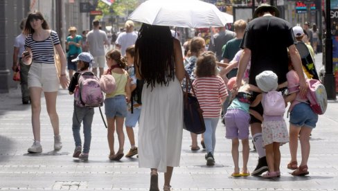 NAKON PAKLENOG LETA EVO KAKVA NAS JESEN ČEKA: RHMZ objavio količinu padavina i temperature - Iznenadiće nas oktobar