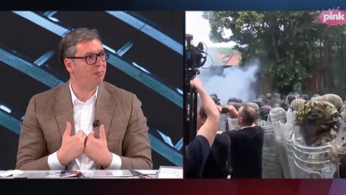 СВЕ ИМ ТРИКОВЕ ЧИТАМ УНАПРЕД Вучић: Хоће ли сада 25 посто мање да нас бију када повуку 25 одсто специјалаца? СВЕ ИМ ТРИКОВЕ ЧИТАМ УНАПРЕД Вучић: Хоће ли сада 25 посто мање да нас бију када повуку 25 одсто специјалаца?
