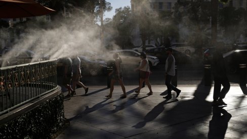 НАЈТОПЛИЈИ СЕПТЕМБАР У ИСТОРИЈИ: Поједине европске земље обориле температурне рекорде НАЈТОПЛИЈИ СЕПТЕМБАР У ИСТОРИЈИ: Поједине европске земље обориле температурне рекорде