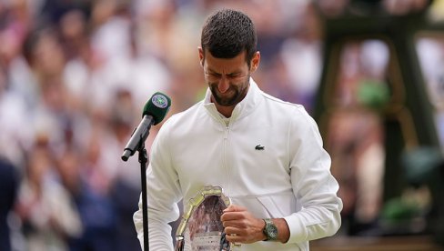 ĐOKOVIĆ JE KRALJ BETONA: Zbog ovog podatka svi ga se plaše, a legenda poručuje - Novak je prvi favorit ĐOKOVIĆ JE KRALJ BETONA: Zbog ovog podatka svi ga se plaše, a legenda poručuje - Novak je prvi favorit