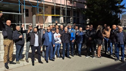 НИСМО ИЗАЗВАЛИ НИКАКАВ ИНЦИДЕНТ: У Основном суду у Никшићу настављено суђење Србима НИСМО ИЗАЗВАЛИ НИКАКАВ ИНЦИДЕНТ: У Основном суду у Никшићу настављено суђење Србима