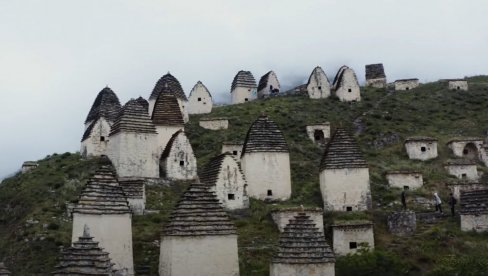 МИСТЕРИЈЕ РУСКОГ ГРАДА МРТВИХ: Једно од најјезивијих села на планети (ВИДЕО)