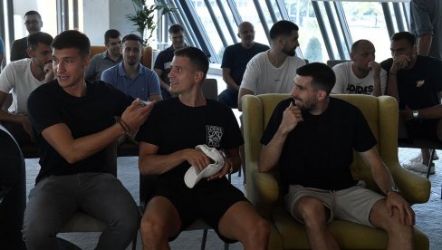 ONI TESTIRAJU SRBIJU: Orlovi će odigrati šest prijateljskih utakmica do početka Mundobasketa ONI TESTIRAJU SRBIJU: Orlovi će odigrati šest prijateljskih utakmica do početka Mundobasketa