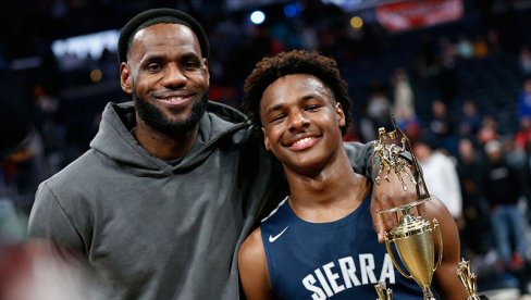 NA TERENU TATA NE POSTOJI! Lebron opleo po svom sinu Broniju!