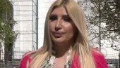 ПИЈЕМ СВЕТУ ВОДУ КАД СЕ ЛОШЕ ОСЕЋАМ: Јована Типшин о цркви и причешћу ПИЈЕМ СВЕТУ ВОДУ КАД СЕ ЛОШЕ ОСЕЋАМ: Јована Типшин о цркви и причешћу