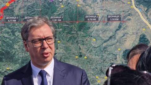 BOŠNJAČKA MEDIJSKA MEŠALICA: Prebrojavanje kilometara auto-puteva i Vučićeva puška iznad Sarajeva BOŠNJAČKA MEDIJSKA MEŠALICA: Prebrojavanje kilometara auto-puteva i Vučićeva puška iznad Sarajeva