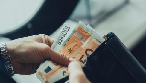 ХИТНО СЕ ОГЛАСИЛА НБС: Ево шта су рекли о информацији да се повлачи 50 евра