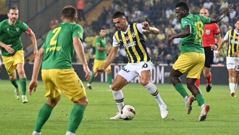 U TURSKOJ SVE NAPETIJE: Dušan Tadić vodi Fenerbahče ka tituli, ali... (VIDEO)