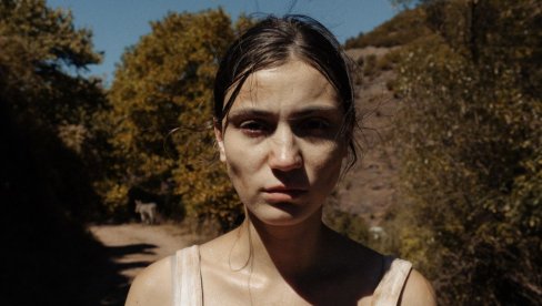 JOŠ JEDNA NAGRADA ZA OVUDA ĆE PROĆI PUT: Film Nine Ognjenović osvojilo treće priznanje u SAD JOŠ JEDNA NAGRADA ZA OVUDA ĆE PROĆI PUT: Film Nine Ognjenović osvojilo treće priznanje u SAD