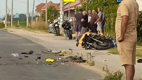 ТЕШКА САОБРАЋАЈКА КОД ВРАЊА: Возач мотора задобио тешке телесне повреде ТЕШКА САОБРАЋАЈКА КОД ВРАЊА: Возач мотора задобио тешке телесне повреде