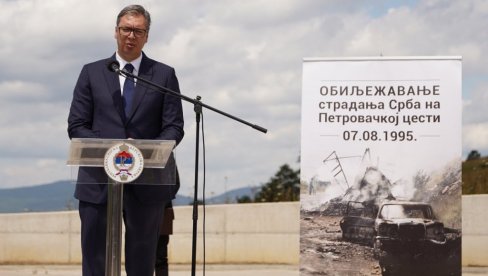 ВУЧИЋ: Поклонивши се сенима убијене деце на Петровачкој цести, обећали смо да их никада нећемо заборавити ВУЧИЋ: Поклонивши се сенима убијене деце на Петровачкој цести, обећали смо да их никада нећемо заборавити