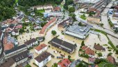 SLOVENCI NAPOKON MOGU DA ODAHNU: Reke počele da se povlače, klizišta i dalje najveća opasnost