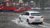 NEVREME STIGLO U BEOGRAD: RHMZ izdao novu najavu, pljuskovi sa grmljavinom u ovim delovima Srbije (VIDEO)