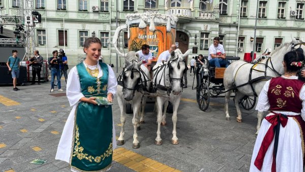 БАШ КАО ЧОВЕК И ЈЕЧАМ ИМА ДУШУ: Да ли је истина или ми се само снива, ово су 38. зрењанински Дани пива (ФОТО)