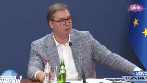 БИЋЕ БОЛОВАЊЕ 30 ДАНА БЕЗ КОМИСИЈЕ: Вучић о најављеним променама у здравству БИЋЕ БОЛОВАЊЕ 30 ДАНА БЕЗ КОМИСИЈЕ: Вучић о најављеним променама у здравству