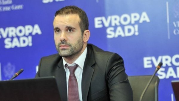 МАНДАТАР СПАЈИЋ ДАНАС ПОЧИЊЕ ДРУГИ КРУГ КОНСУЛТАЦИЈА: За столом ЗБЦГ, Адријан отпао? МАНДАТАР СПАЈИЋ ДАНАС ПОЧИЊЕ ДРУГИ КРУГ КОНСУЛТАЦИЈА: За столом ЗБЦГ, Адријан отпао?
