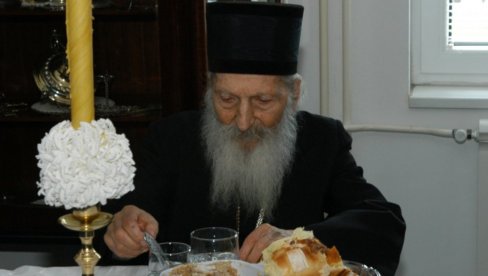 PATRIJARH PAVLE O POSTU: Tri greha koje ne smete činiti