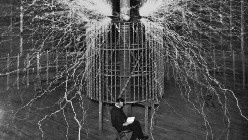 NIKOLA TESLA CENTRALNA TEMA: Na Svetskom filozofskom forumu u Atini