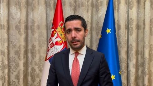 СРБИЈА СЕ НЕ ВРАЋА У ПРОШЛОСТ Момировић: Први пут од почетка године и статистика бележи пад цена хране (ВИДЕО) СРБИЈА СЕ НЕ ВРАЋА У ПРОШЛОСТ Момировић: Први пут од почетка године и статистика бележи пад цена хране (ВИДЕО)