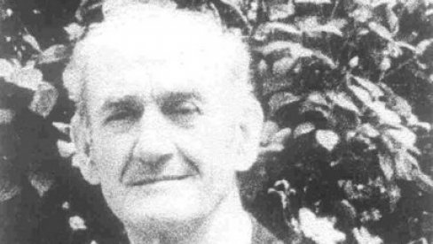 ФЕЉТОН - СВЕ УЧЕСТАЛИЈИ НЕСРЕЋНИ СЛУЧАЈЕВИ НА БЕЛОМ ДВОРУ: Званично најмлађи народни херој се убио због несрећне љубави... ФЕЉТОН - СВЕ УЧЕСТАЛИЈИ НЕСРЕЋНИ СЛУЧАЈЕВИ НА БЕЛОМ ДВОРУ: Званично најмлађи народни херој се убио због несрећне љубави...
