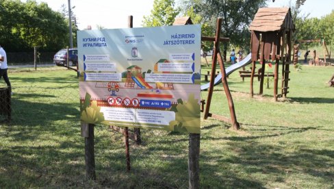 КОМПАНИЈА НИС ПОДРЖАЛА ОБНОВУ ТРИ ДЕЧЈА ИГРАЛИШТА У ОПШТИНИ КАЊИЖА КОМПАНИЈА НИС ПОДРЖАЛА ОБНОВУ ТРИ ДЕЧЈА ИГРАЛИШТА У ОПШТИНИ КАЊИЖА
