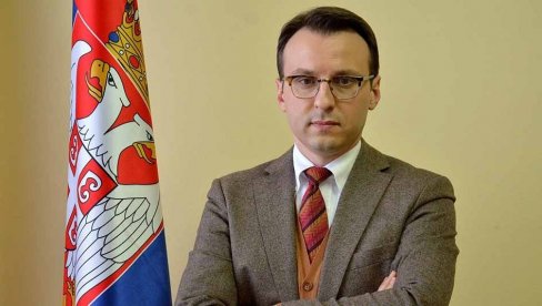 PETKOVIĆ UPOZORIO MEĐUNARODNU ZAJEDNICU: Ultimatum Prištine može produbiti krizu i podići tenzije PETKOVIĆ UPOZORIO MEĐUNARODNU ZAJEDNICU: Ultimatum Prištine može produbiti krizu i podići tenzije