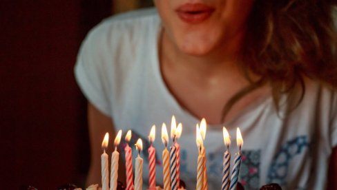 СТАРА ВЕРОВАЊА: Шта не смете да радите на свој рођендан? СТАРА ВЕРОВАЊА: Шта не смете да радите на свој рођендан?