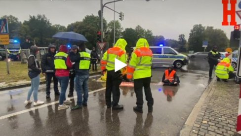 NEMAČKA: Aktivisti se lepe za puteve u Minhenu, zahtevajući klimatske akcije (VIDEO) NEMAČKA: Aktivisti se lepe za puteve u Minhenu, zahtevajući klimatske akcije (VIDEO)