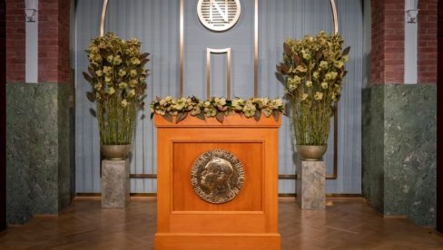 DODELJEN NOBEL ZA HEMIJU: Laureati iz Japana, Australije i SAD nagrađeni za razvoj metalno-organskih okvira