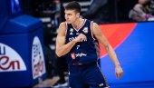 NAJEMOTIVNIJA SLIKA SA MUNDOBASKETA! Bogdanović u zagrljaju roditelja, ovo je mama uradila nakon trijumfa nad Litvanijom (FOTO)