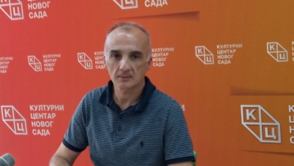 ВЕЛИКИ НАШ ДРАГОШ КАЛАЈИЋ: Вукашиновић поводом 18. годишњице смрти једног од најзначајнијих српских интелектуалаца друге половине 20. века ВЕЛИКИ НАШ ДРАГОШ КАЛАЈИЋ: Вукашиновић поводом 18. годишњице смрти једног од најзначајнијих српских интелектуалаца друге половине 20. века