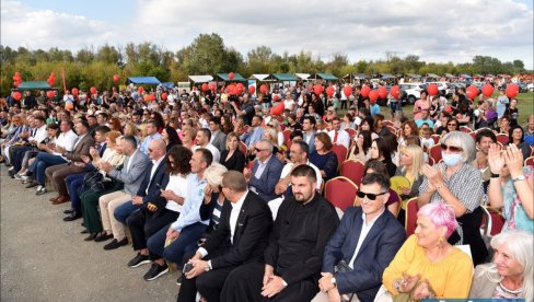 DANI PORODICE U PERLEZU: Bogat program sa ciljem promovisanja lepote porodice (FOTO)