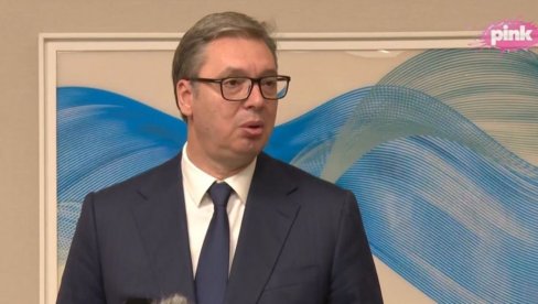 ПО ТОМЕ СЕ МИ РАЗЛИКУЈЕМО ОД ПРИШТИНЕ... Вучић: О санкцијама одлучујемо ми сами као суверена земља ПО ТОМЕ СЕ МИ РАЗЛИКУЈЕМО ОД ПРИШТИНЕ... Вучић: О санкцијама одлучујемо ми сами као суверена земља