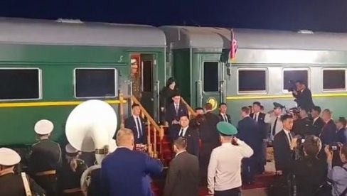 КИМ ЏОНГ УН ПУТУЈЕ ЗА ПЕКИНГ: Специјални воз севернокорејског лидера прешао кинеску границу КИМ ЏОНГ УН ПУТУЈЕ ЗА ПЕКИНГ: Специјални воз севернокорејског лидера прешао кинеску границу