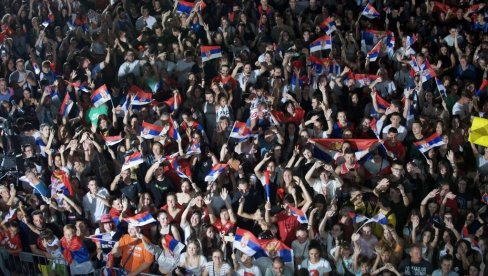 NEKIMA JE PROBLEM ŠTO JE SRBIJA USPEŠNA: Vučić o kritikama povodom dočeka srpskih sportista NEKIMA JE PROBLEM ŠTO JE SRBIJA USPEŠNA: Vučić o kritikama povodom dočeka srpskih sportista