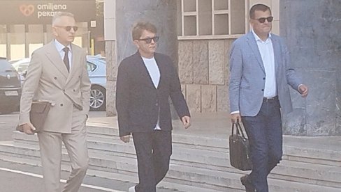 СУЂЕЊЕ БЈЕЛОГРЛИЋУ ЗБОГ ОПТУЖБЕ ЗА ПРЕБИЈАЊЕ ГАГЕ АНТОНИЈЕВИЋА: Глумац и даље тврди да није крив СУЂЕЊЕ БЈЕЛОГРЛИЋУ ЗБОГ ОПТУЖБЕ ЗА ПРЕБИЈАЊЕ ГАГЕ АНТОНИЈЕВИЋА: Глумац и даље тврди да није крив