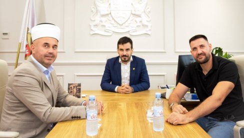 ОПШТИНА ПОМАЖЕ ИСЛАМСКУ ЗАЈЕДНИЦУ: Котор и Меџлис ИЗ потписали споразум о подршци ОПШТИНА ПОМАЖЕ ИСЛАМСКУ ЗАЈЕДНИЦУ: Котор и Меџлис ИЗ потписали споразум о подршци