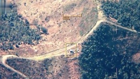 АЗЕРБЕЈЏАН НАПАДА БАЈРАКТАРИМА: Погледајте снимак бомбардовања положаја војске Нагорно-Карабаха (ВИДЕО) АЗЕРБЕЈЏАН НАПАДА БАЈРАКТАРИМА: Погледајте снимак бомбардовања положаја војске Нагорно-Карабаха (ВИДЕО)