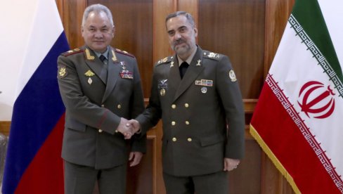 ŠTA JE SVE TEHERAN PONUDIO MOSKVI? Sastanak Šojgua sa iranskim generalima (VIDEO) ŠTA JE SVE TEHERAN PONUDIO MOSKVI? Sastanak Šojgua sa iranskim generalima (VIDEO)