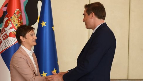 VAŽAN STRATEŠKI PARNTER, OČEKUJE SE DALJI RAZVOJ SARADNJE: Brnabić se sastala sa ministrom spoljne trgovine Francuske